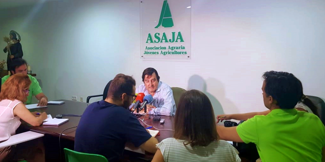 Asaja pide a las comunidades autónomas el cese de la guerra en la reforma de la PAC
