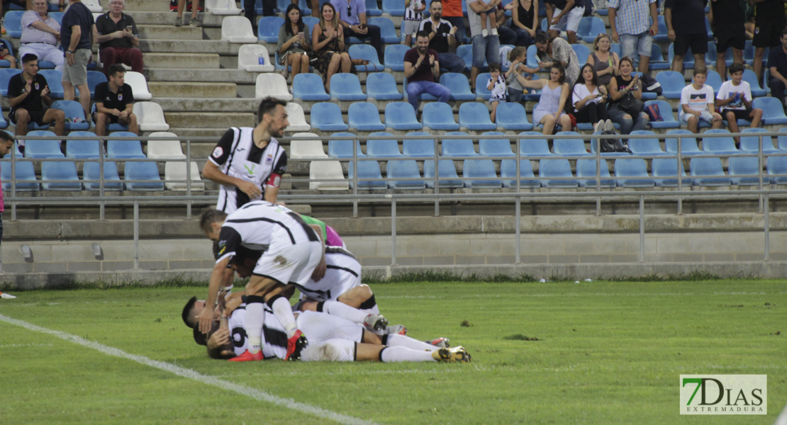 Imágenes del CD, Badajoz 2 - 2 El Ejido