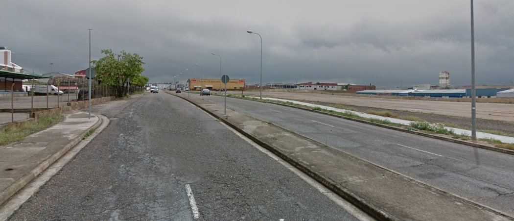 A disposición judicial un conductor que circulaba en zigzag por Badajoz