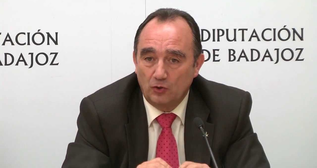 El alcalde de Llerena replica a las críticas del PP sobre el cartel taurino