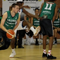 El Cáceres Patrimonio cae en su penúltimo ensayo antes de la liga