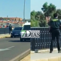 Un guardia civil evita que una joven se arroje del Puente Nuevo de Mérida