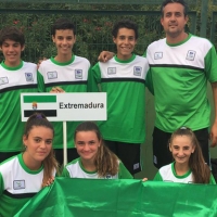 Gran actuación de los infantiles extremeños en el Campeonato de España de tenis