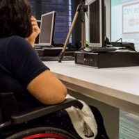 Cómo ayudar a las mujeres con discapacidad a encontrar empleo