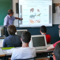 Los estudiantes denuncian el calor en las aulas y avisan de que habrá protestas