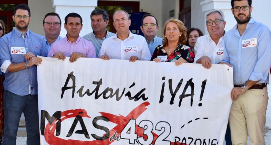 Monago: “El PSOE apaga los megáfonos para pedir la conversión de la N-432 en autovía”r
