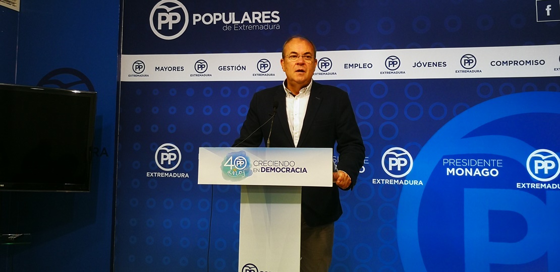 Monago asegura que Ábalos se fue de Extremadura en un tren privilegiado