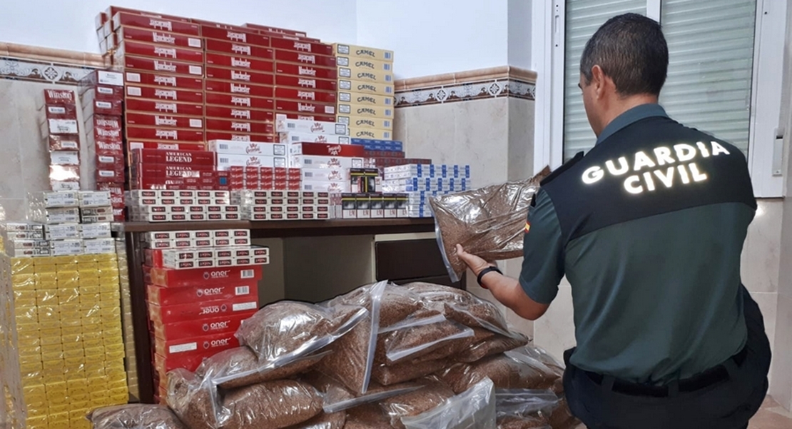 Almendralejo: Hallan 4.300 cajetillas de tabaco de contrabando y 56 kilos de picadura