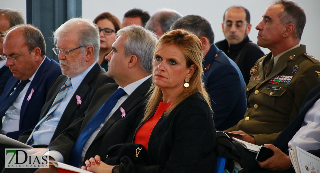 La ceremonia de apertura oficial del curso en la Universidad de Extremadura en imágenes