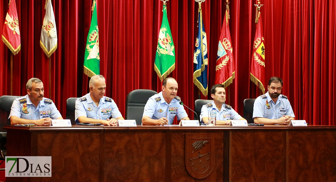 Inaugurado el curso de pilotos en la Base de Talavera