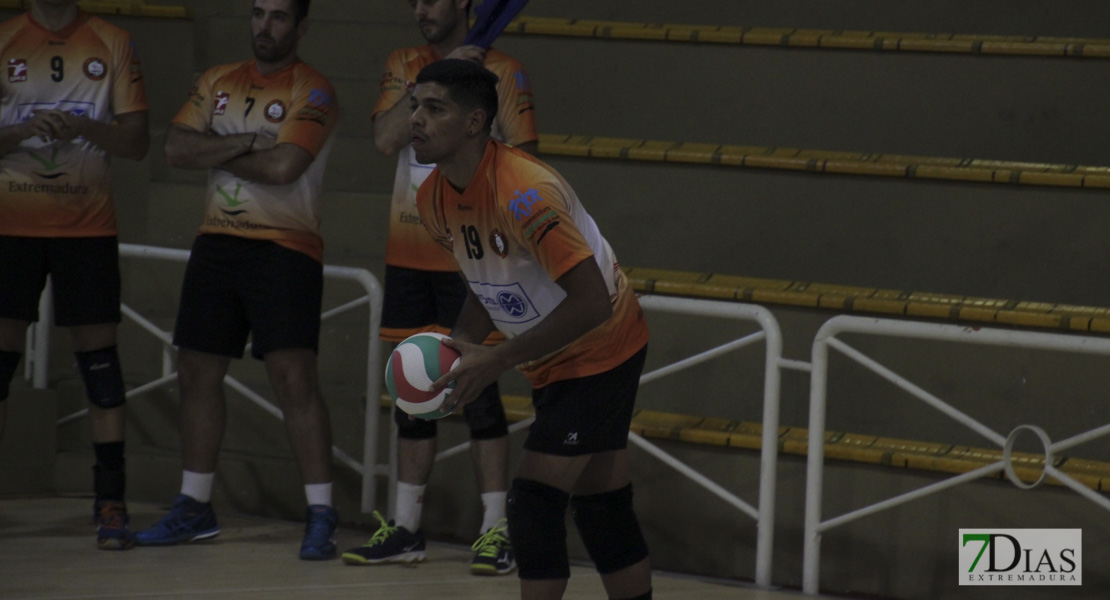 Imágenes del Pacense Voleibol - CV Emeve