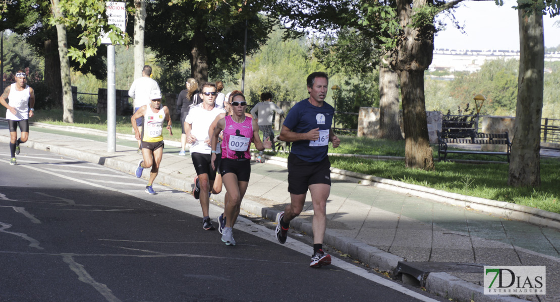 Imágenes de la 30ª Media Maratón Badajoz Elvas