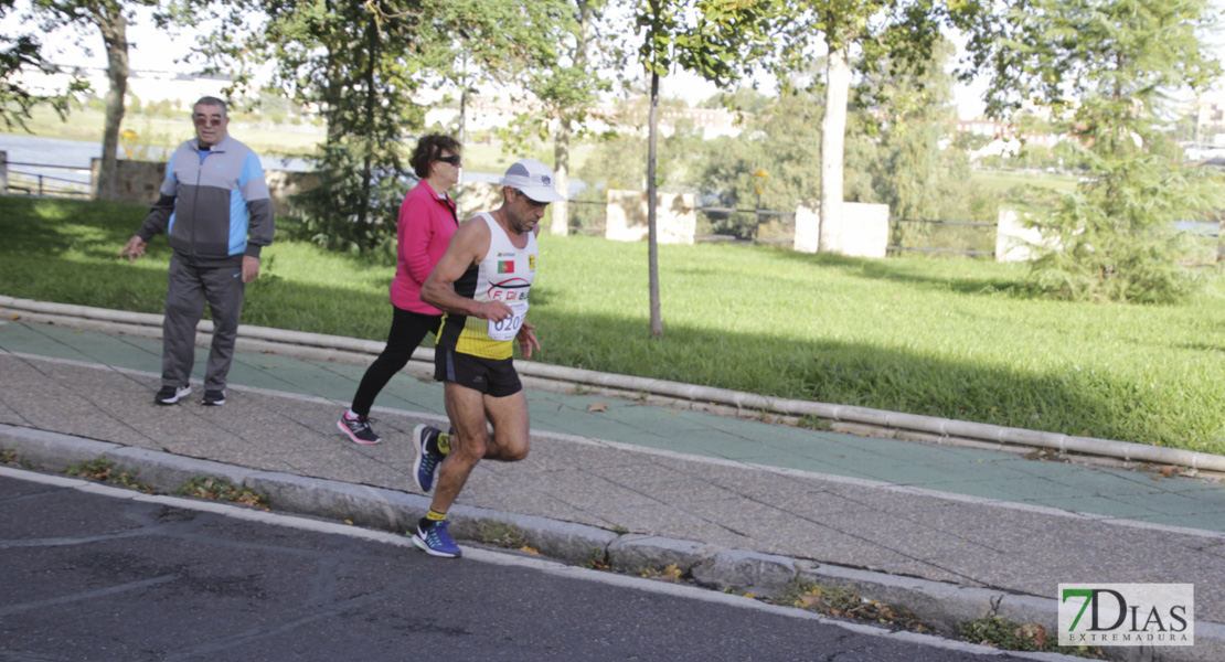 Imágenes de la 30ª Media Maratón Badajoz Elvas