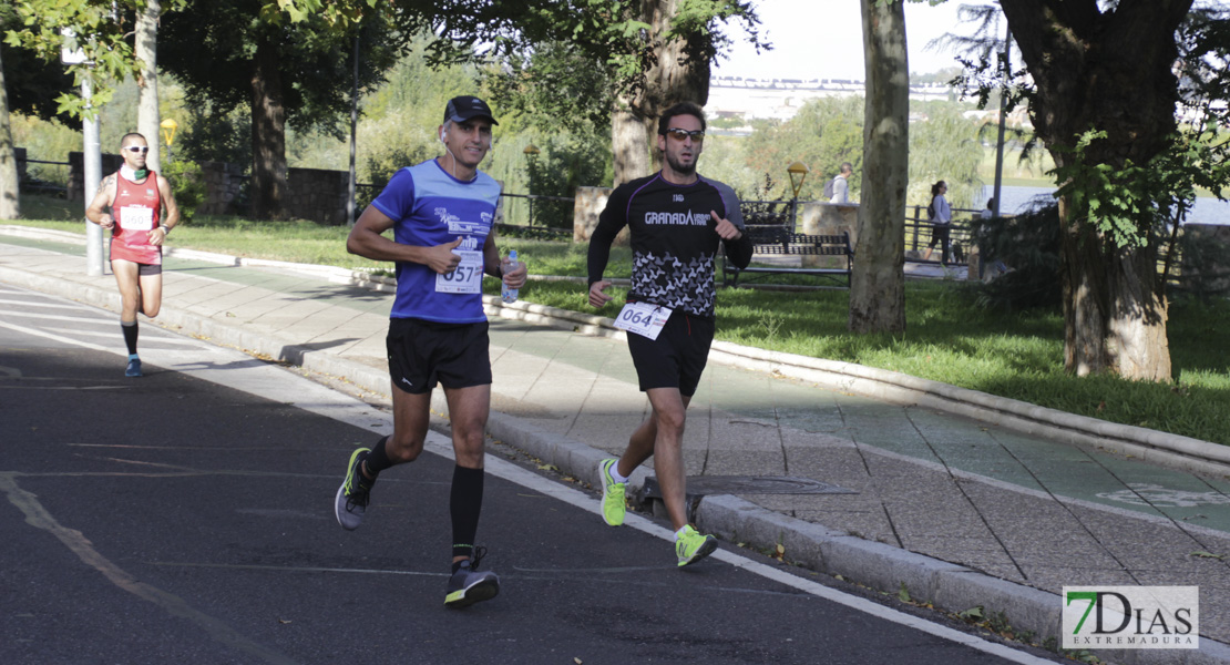 Imágenes de la 30ª Media Maratón Badajoz Elvas