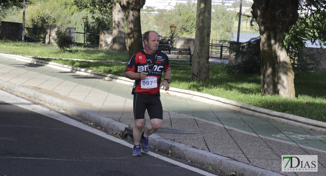 Imágenes de la 30ª Media Maratón Badajoz Elvas