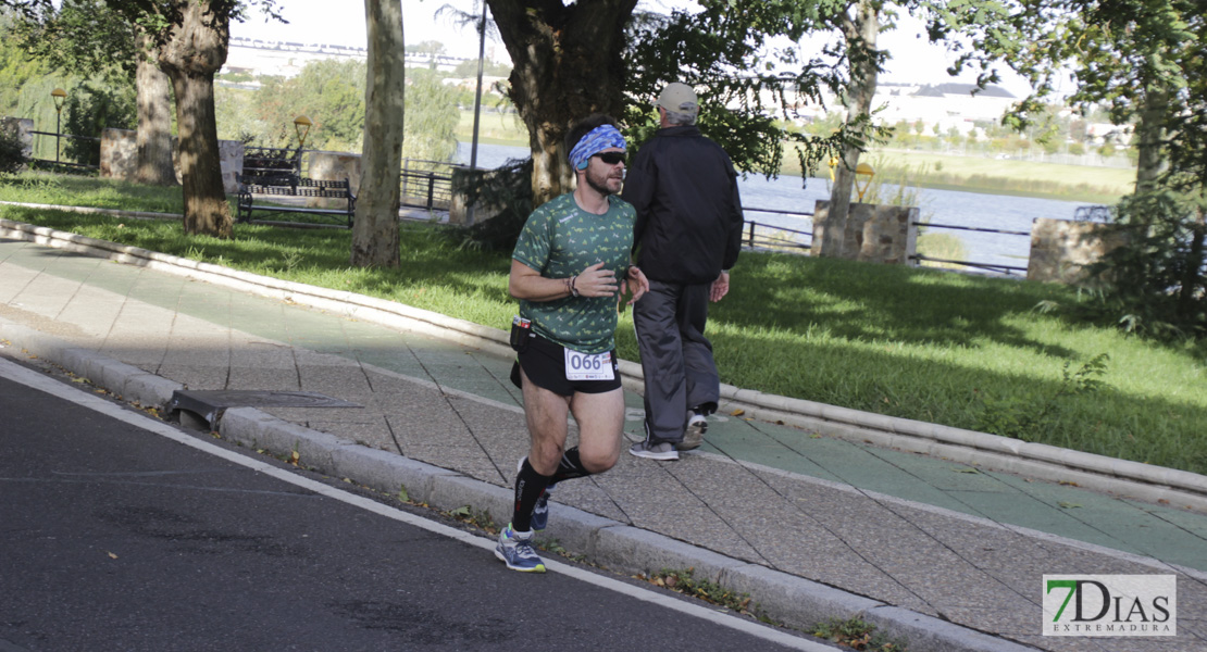 Imágenes de la 30ª Media Maratón Badajoz Elvas