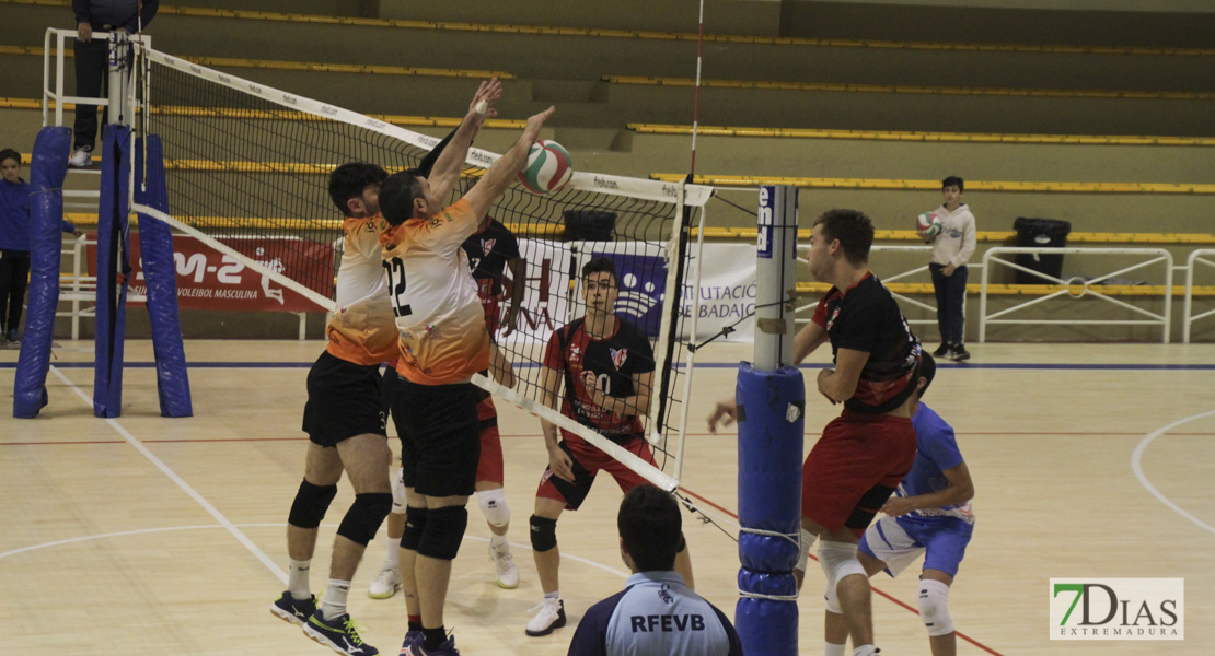 Imágenes del Pacense Voleibol - Vigo Voleibol