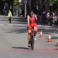 El extremeño Kini Carrasco se proclama campeón de Europa de Duatlón