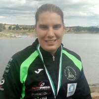 Elena Ayuso consigue la victoria en el embalse de Proserpina