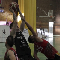 El Mideba Extremadura arrolla al Zuzenak