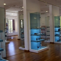 El Museo de la Medicina de Zafra acoge dos piezas de los años 80