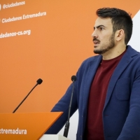 Cs: “La inversión para el Aeropuerto está muy lejos de lo que Extremadura necesita”