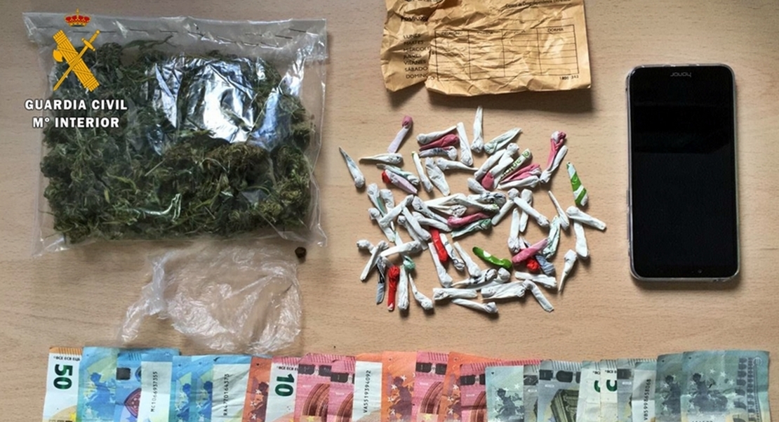 Guardia Civil y Policía Local detienen a un vendedor de droga en Fregenal