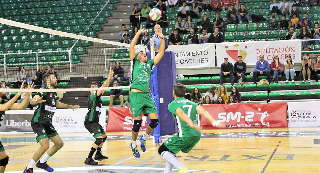 Rodrigo González (AD. Cáceres Voleibol) elegido en el septeto ideal de la jornada