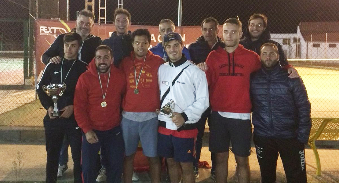 El Club de Tenis Navalmoral se proclama campeón de Extremadura