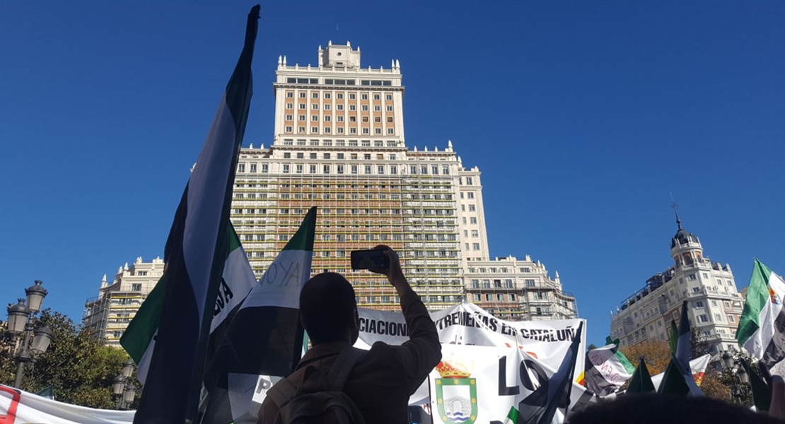 Monago propone una manifestación anual en Madrid para reivindicar un tren digno