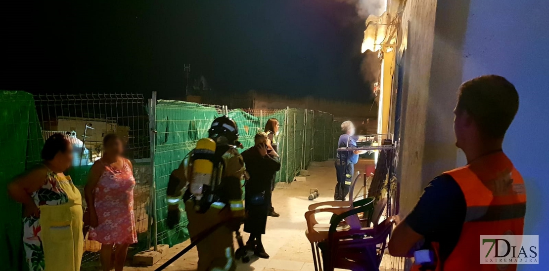 Incendio en una vivienda del Casco Antiguo