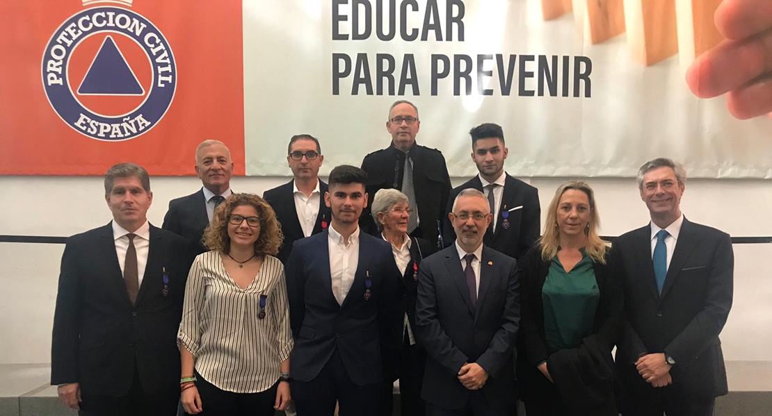 6 extremeños reciben en Madrid condecoraciones al Mérito de la Protección Civil