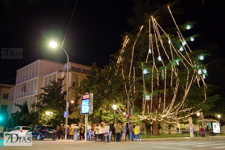 Gran ambiente en Badajoz para recibir a la Navidad