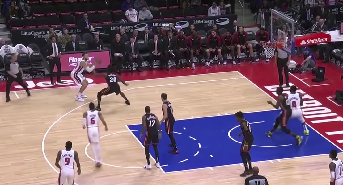 Los Pistons de Calderón siguen en caída libre
