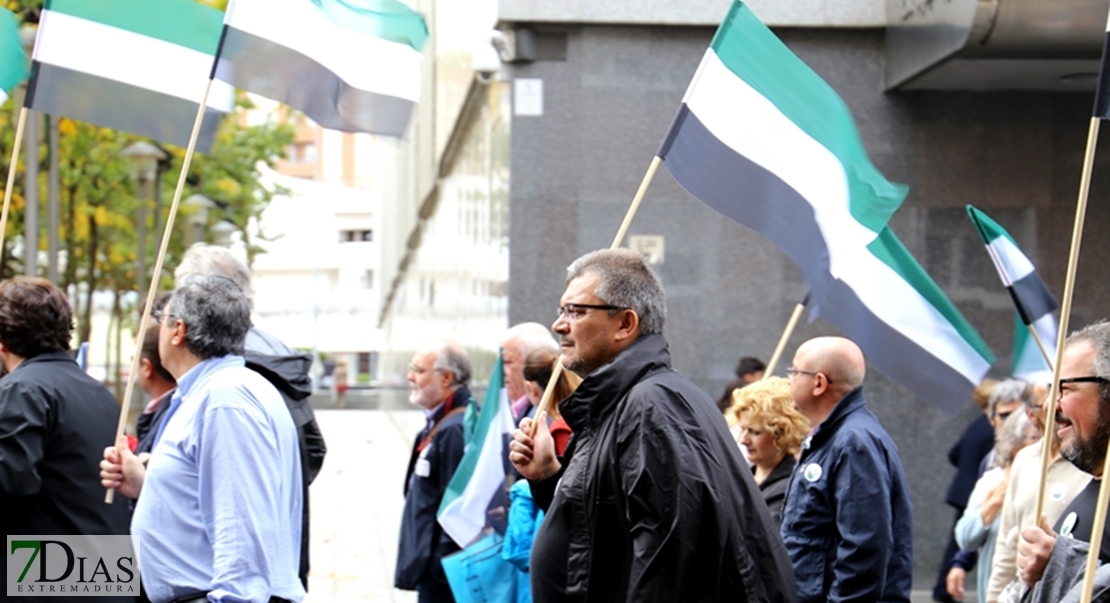 UPA-UCE anima a los agricultores a participar en la manifestación por un tren digno