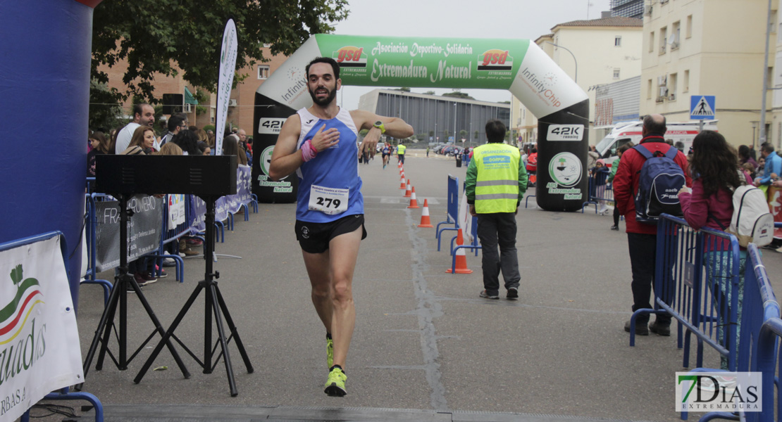 Imágenes de la Carrera Solidaria Badajoz Contra el Cáncer II