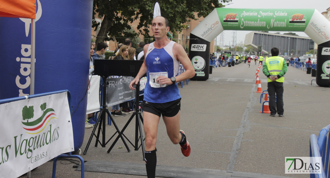 Imágenes de la Carrera Solidaria Badajoz Contra el Cáncer II