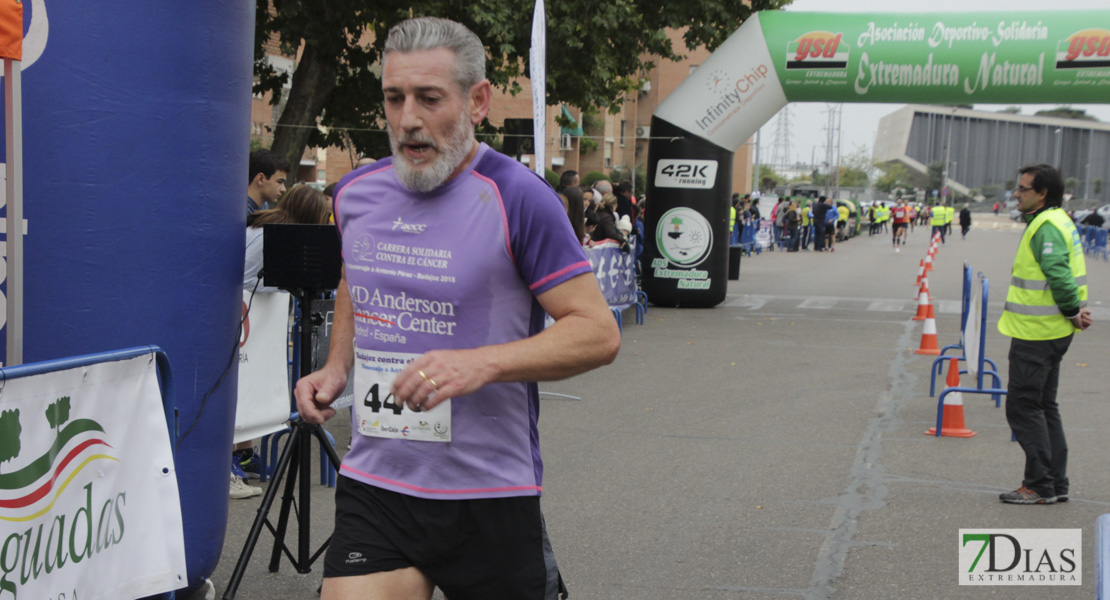 Imágenes de la Carrera Solidaria Badajoz Contra el Cáncer II