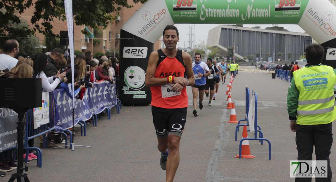 Imágenes de la Carrera Solidaria Badajoz Contra el Cáncer II