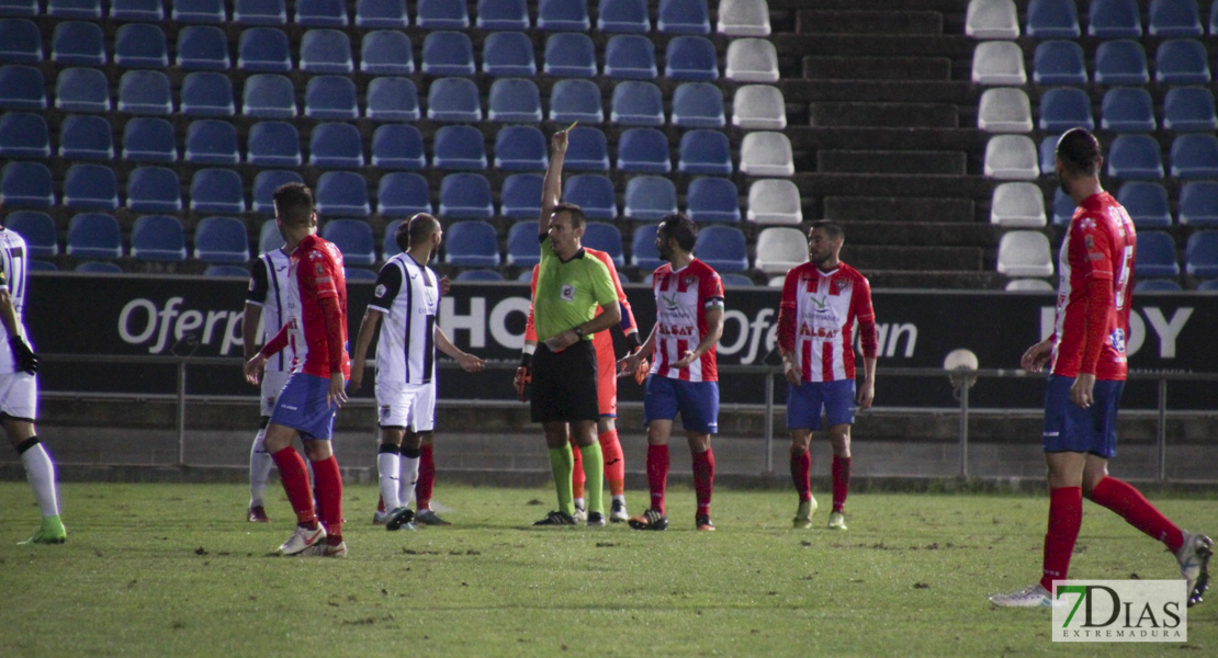 Imágenes del CD. Badajoz 2 - 1 CD. Don Benito