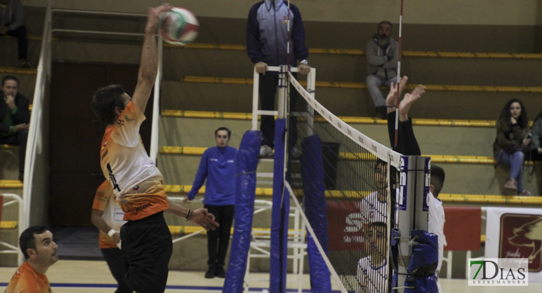 Imágenes del Pacense Voleibol - Boiro Voleibol