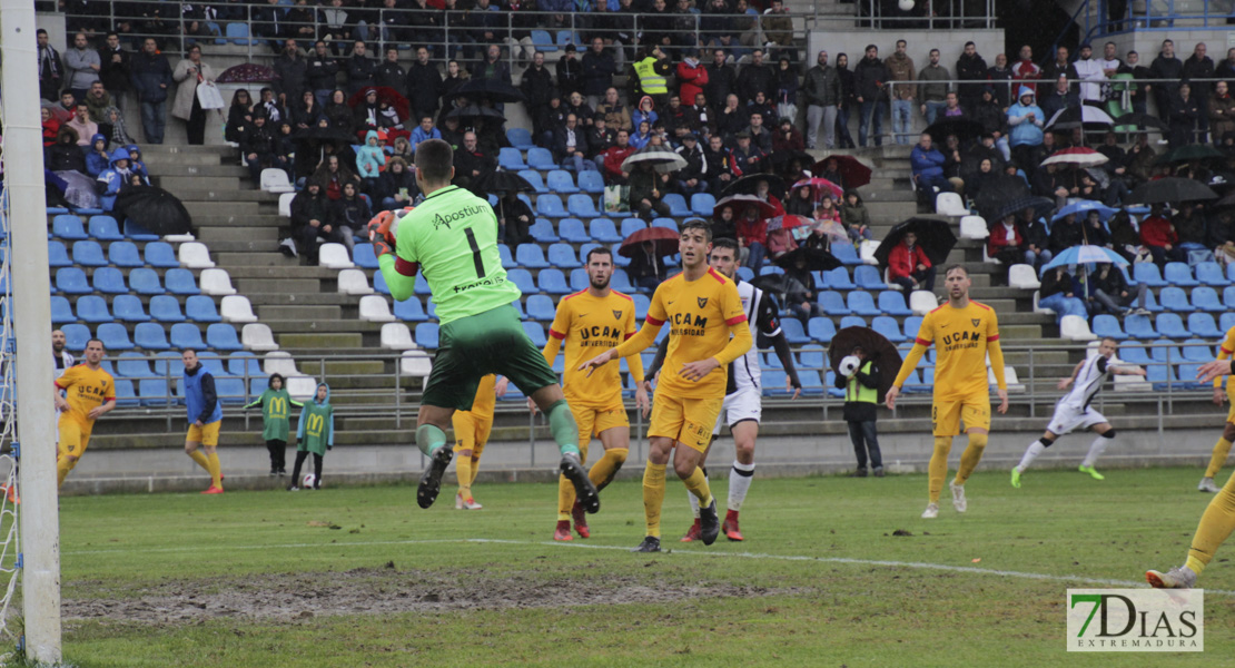 Imágenes del CD. Badajoz 1 - 0 UCAM Murcia