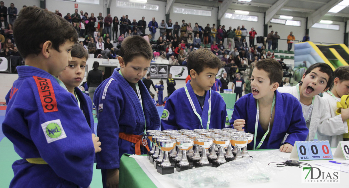 Imágenes del III Trofeo Ciudad de Badajoz de judo