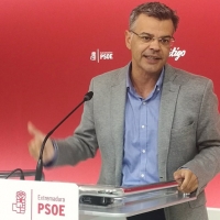 PSOE asegura que Vara pedirá a Sánchez un Plan Especial de Empleo