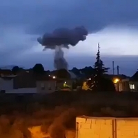Mueren dos personas en la explosión de una pirotecnia de Guadix (Granada)