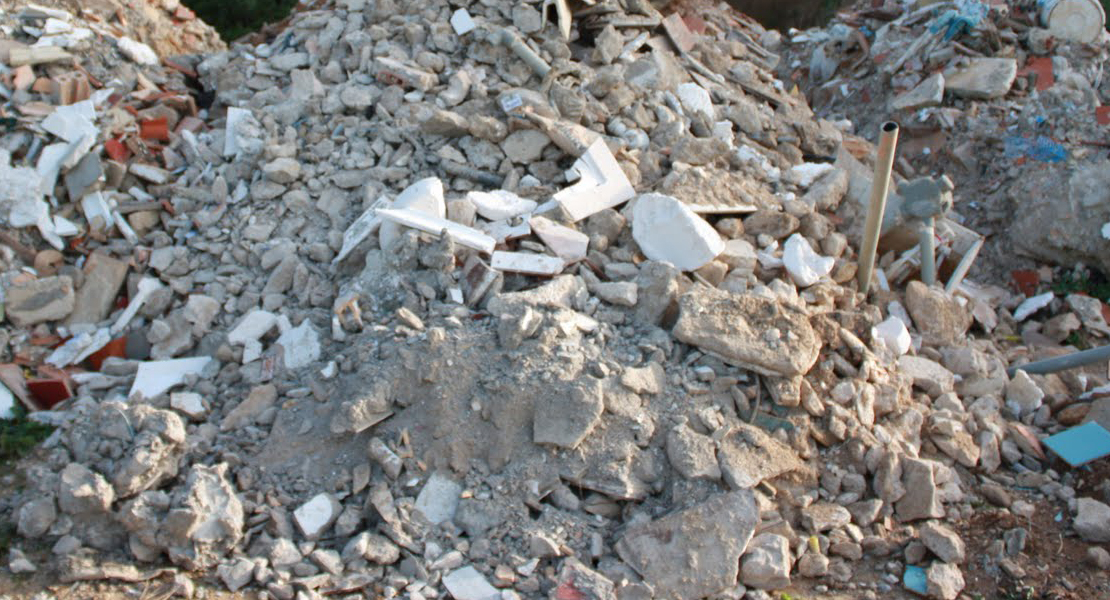 Multas de 600 a 150.000 euros por vertidos de escombros en lugares inadecuados