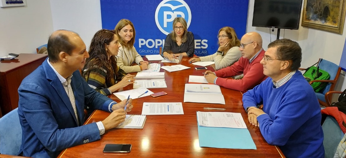 El PP exigirá la equiparación salarial del personal laboral de la UEx