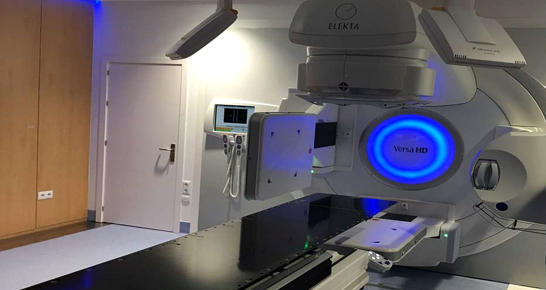 Ya funciona el nuevo acelerador de oncología del Hospital Universitario de Badajoz