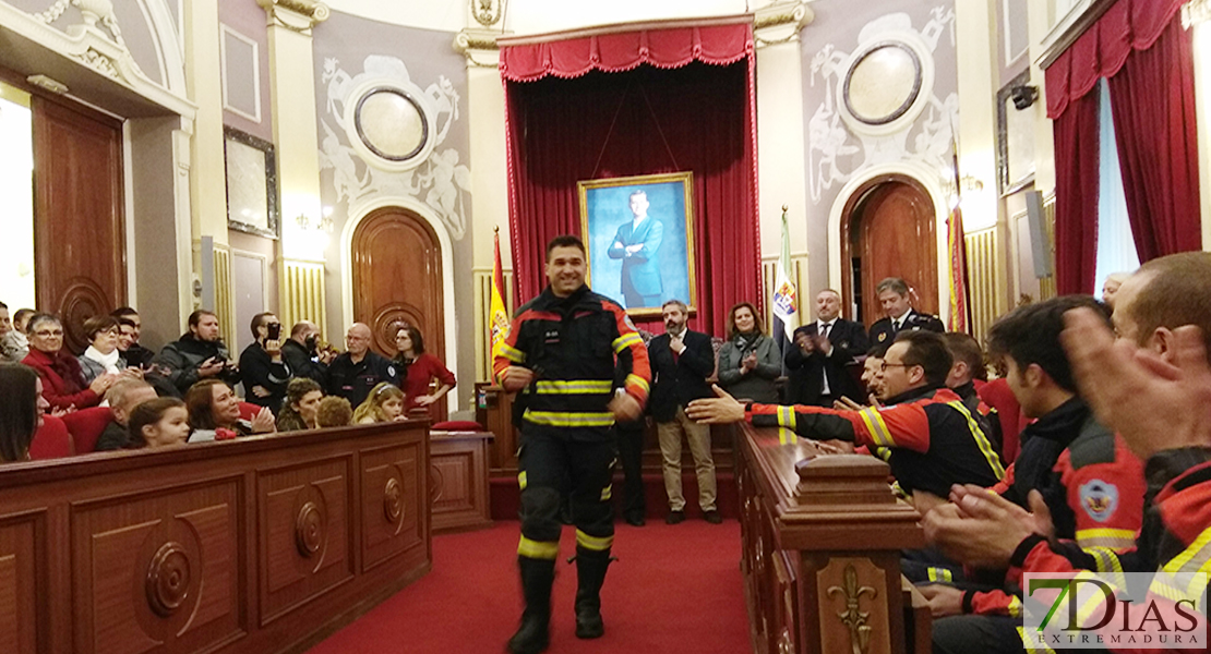 El servicio contra incendios del Ayuntamiento de Badajoz se refuerza con 8 bomberos