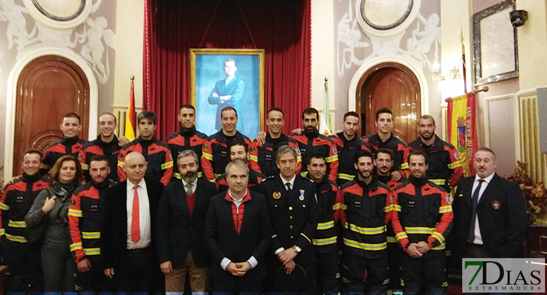 El servicio contra incendios del Ayuntamiento de Badajoz se refuerza con 8 bomberos